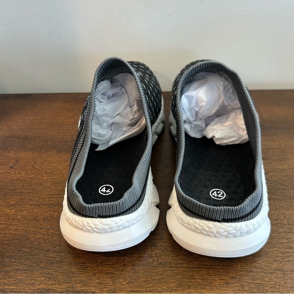 SHEIN Women’s Summer Slouchy Slip-ons Breathable Mesh Stripes & Dots Blacks 10.5 - Picture 6 of 11